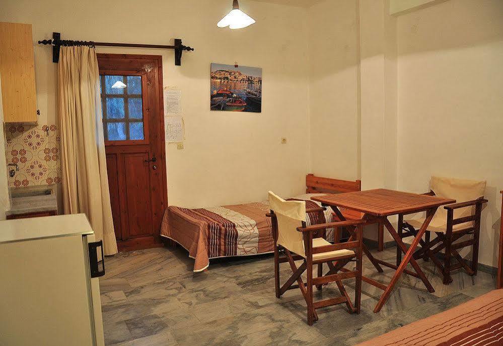 Michalis Apartments Near The Beaches With Sea View Πάρος Εξωτερικό φωτογραφία